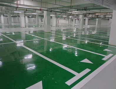 佳木斯佳木斯小区停车场标线
